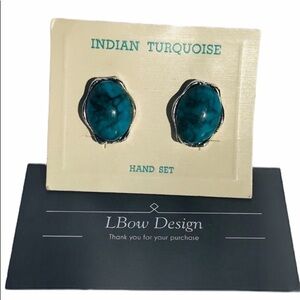 Turquois Oval Clip Earrings NWOT